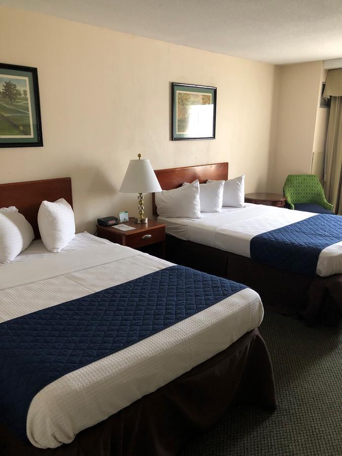 Capital Plaza Hotel Frankfort Exterior photo