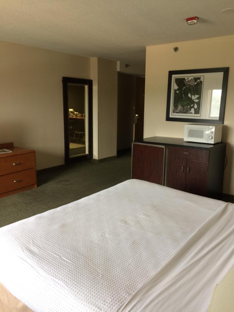 Capital Plaza Hotel Frankfort Exterior photo