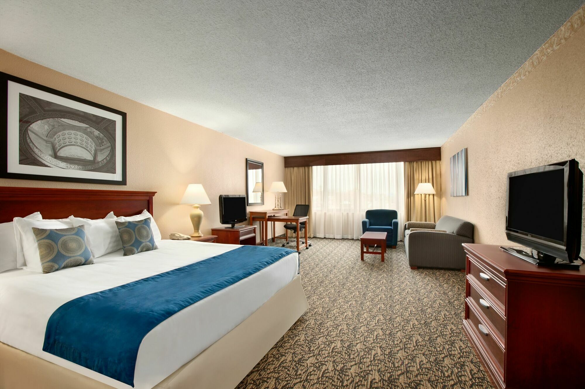 Capital Plaza Hotel Frankfort Exterior photo